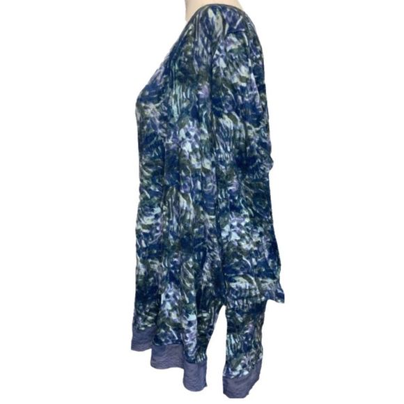 SIMPLY VERA TOP | ABSTRACT BLUE, BLACK, WHITE | RAW EDGE | CREW NECK | XL - Picture 4 of 8